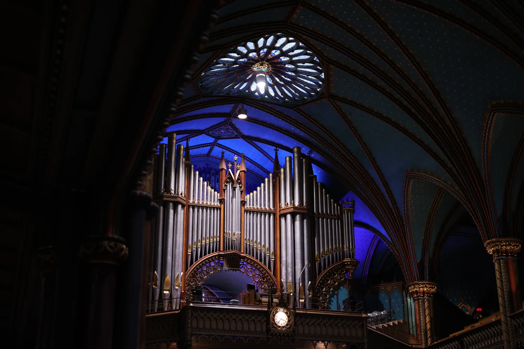 Le grand orgue de Casavant Frères et la rose.