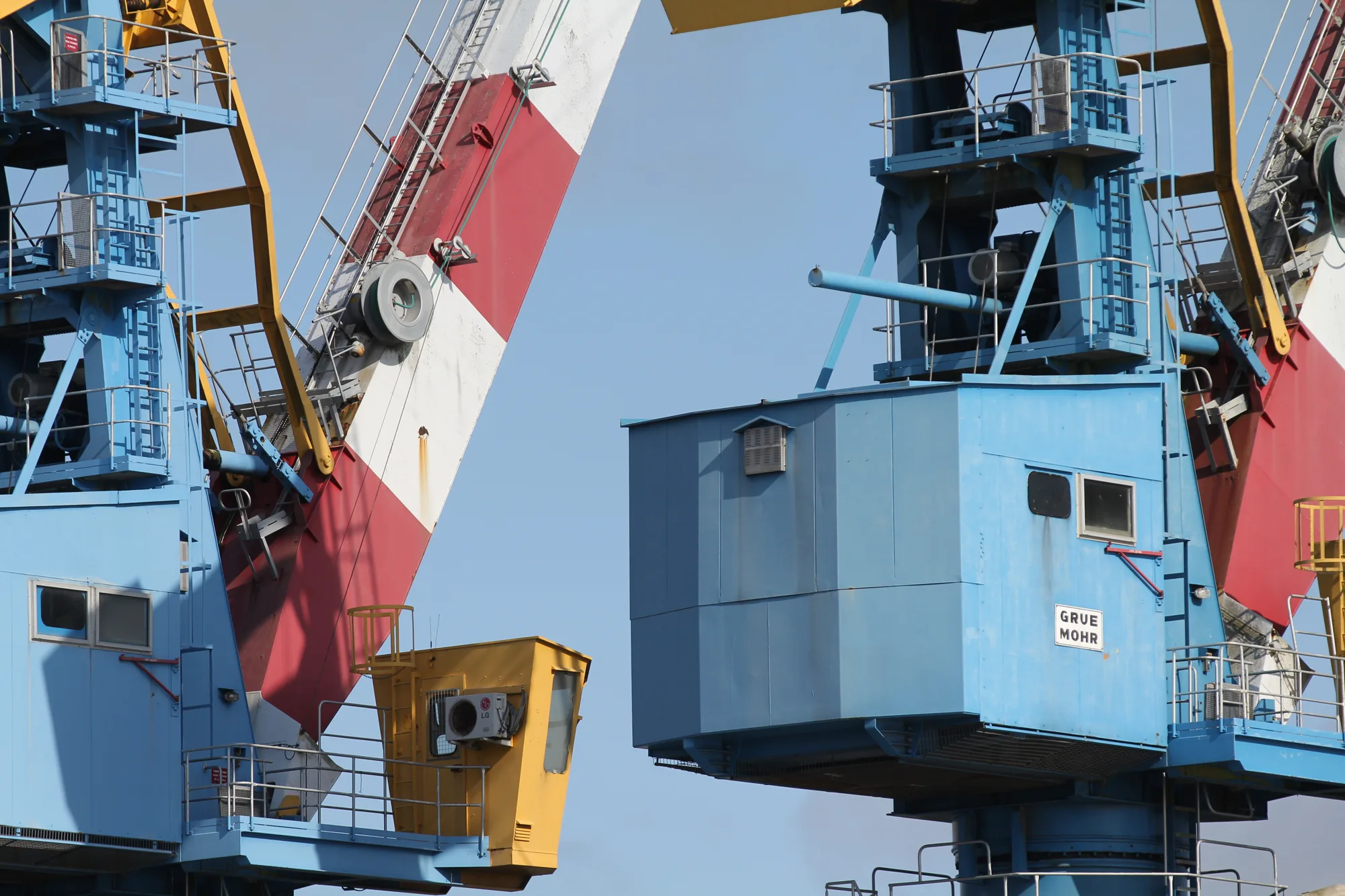 Les volumes industriels se répondent.